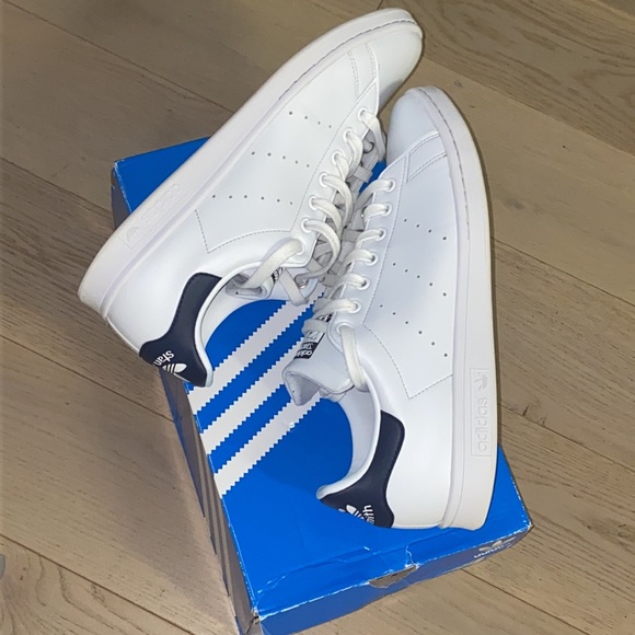 *FINAL PRICE* Addidas Stan Smith Bundle- Great Condition - Picture 9 of 10